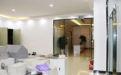 高低溫試驗箱廠家展廳